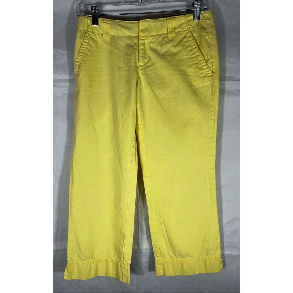 Lilly Pulitzer Yellow Cropped Capris